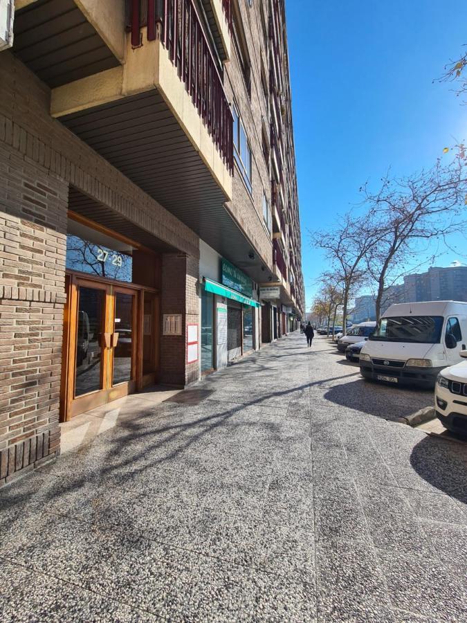 Dos Torres Tauriel - Espacioso Apartamento Con Impresionantes Vistas Y Garaje Privado Сарагоса Екстер'єр фото