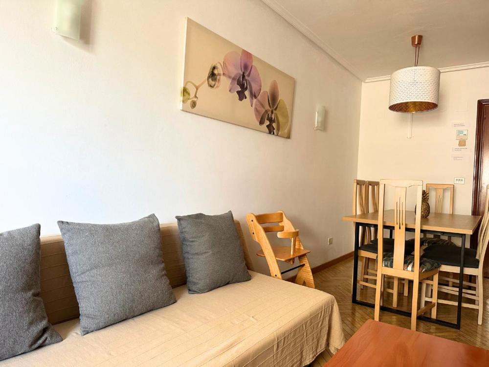 Dos Torres Tauriel - Espacioso Apartamento Con Impresionantes Vistas Y Garaje Privado Сарагоса Екстер'єр фото